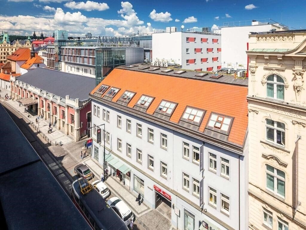 Ibis Praha Old Town 3* суреті