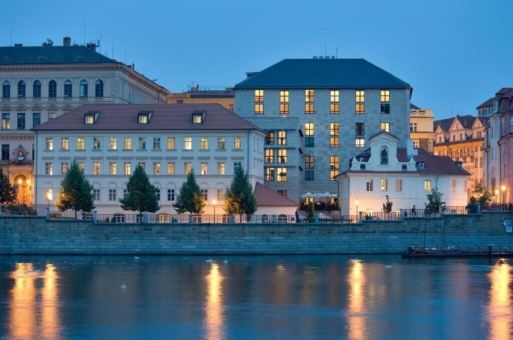 Фотография Four Seasons 5*