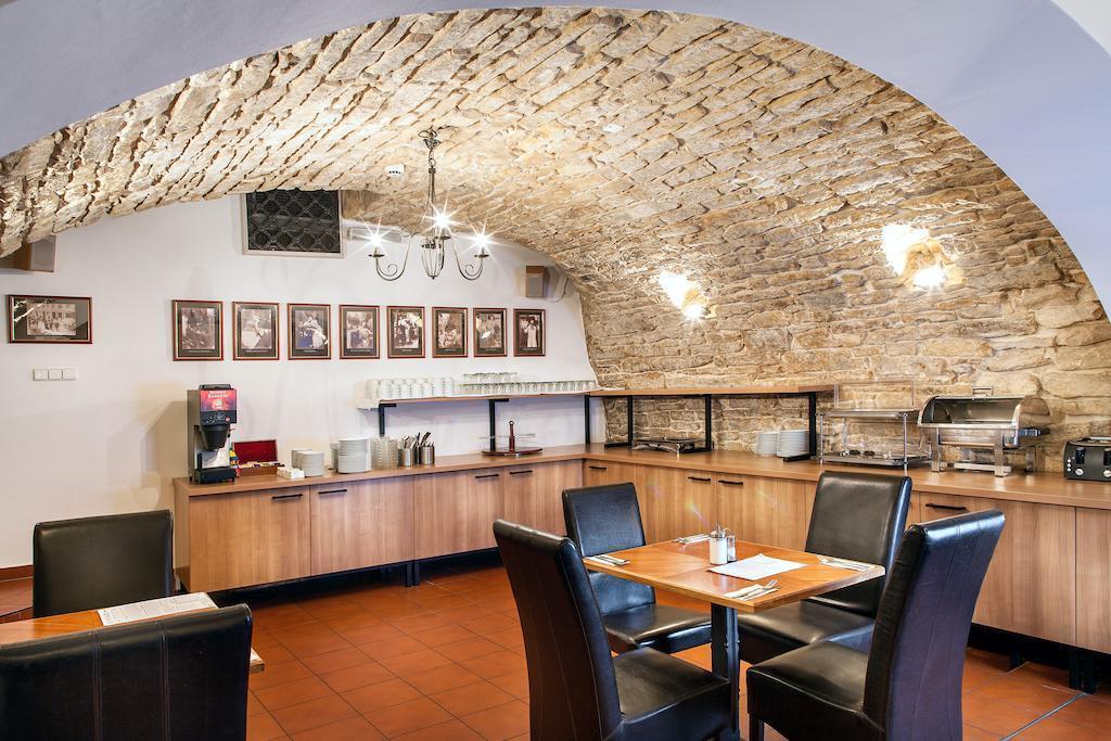 Mucha 4* суреті