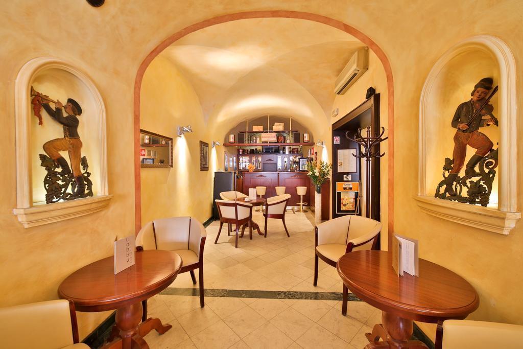 Meteor Plaza 4* суреті