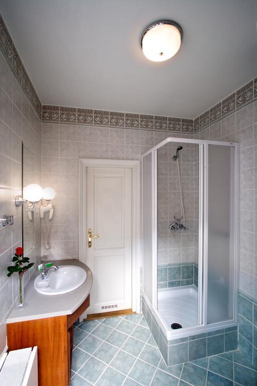 Waldstein 4* суреті