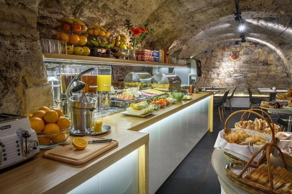 Waldstein 4* фотосуреті