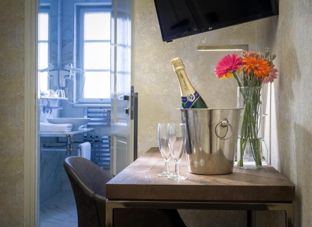 Waldstein 4* суреті