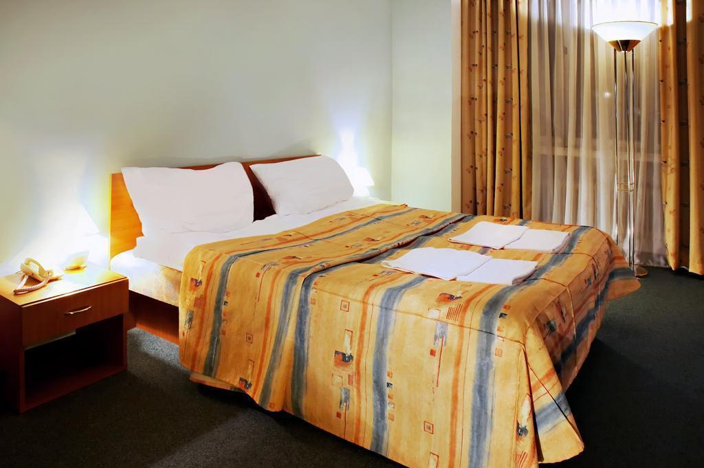 Mira 3* суреті