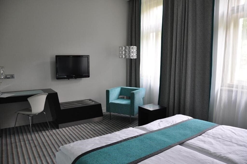 Фотография Red & Blue Design Hotel Prague 4*