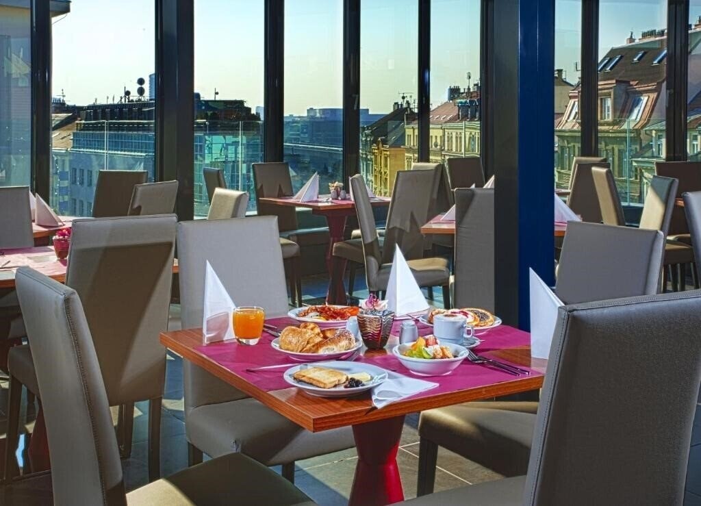 Galileo 4* қонақ үйі