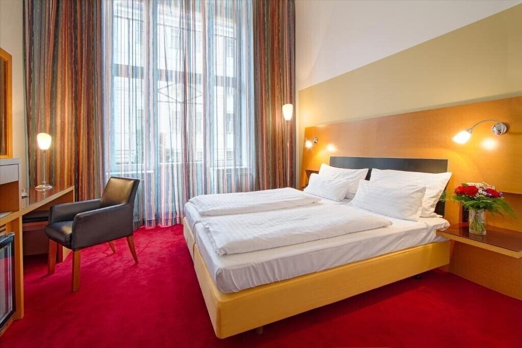 Theatrino Hotel 4* қонақ үйі