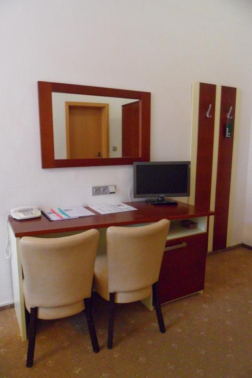 Atos 3* суреті