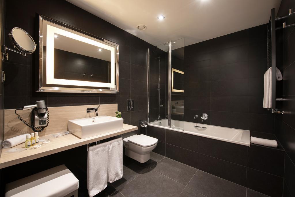 Фотография Occidental Praha Five (ex. Barcelo Praha Five) 4*