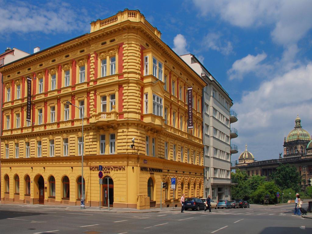 Отель Down Town 4*