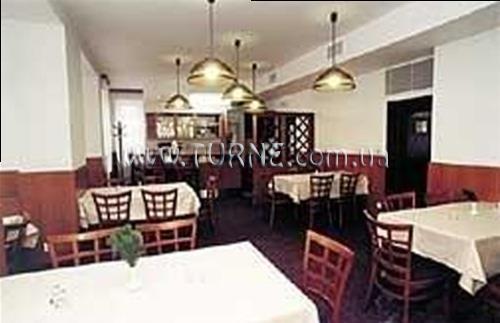 Отель Domovina 3*