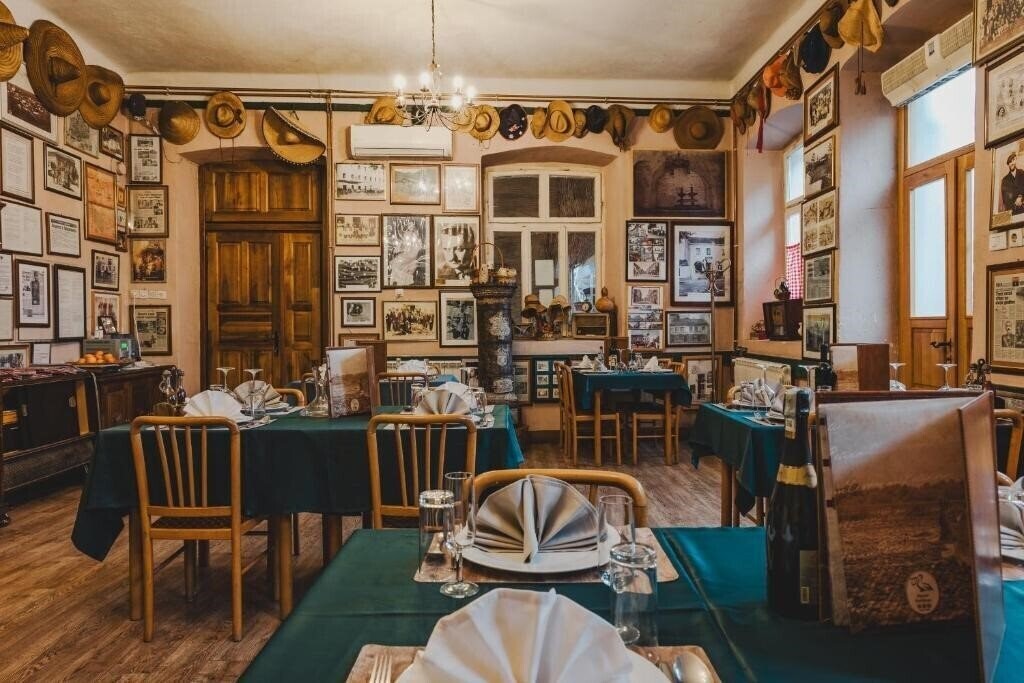 Pelikan 3* фотосуреті