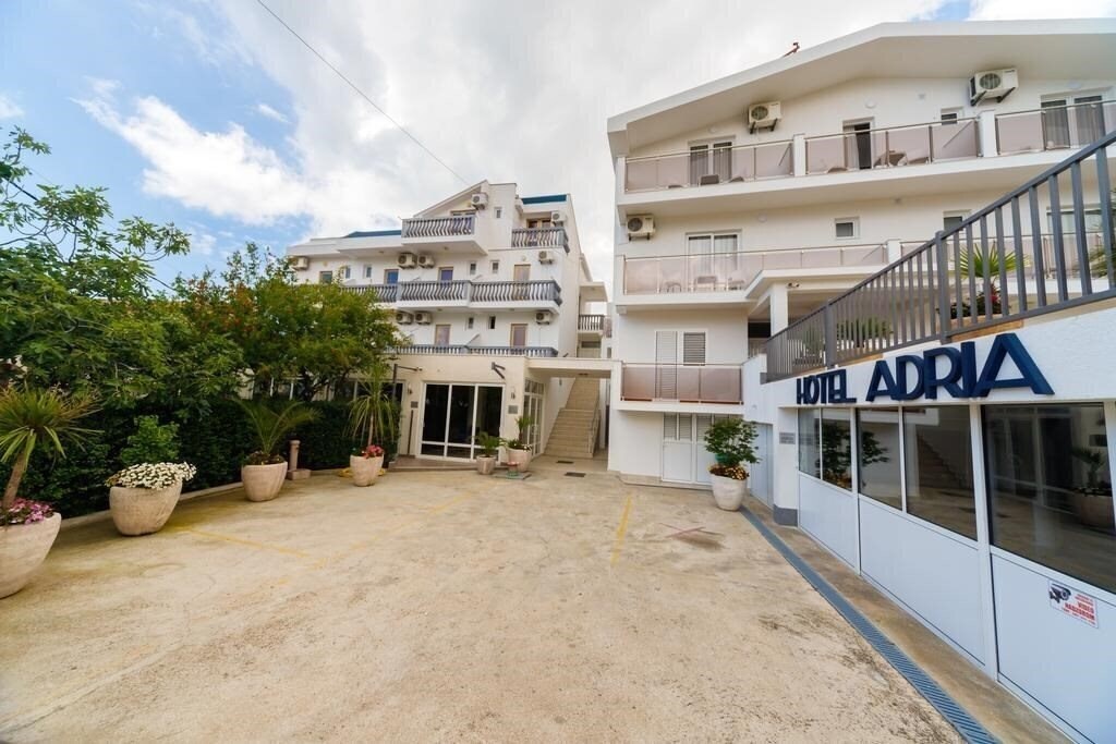 Отель Adria I Minihotel 3*