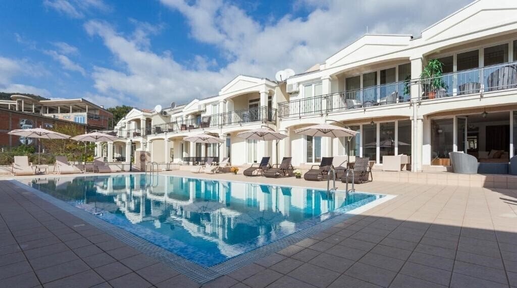 Spa Resort Becici 4* қонақ үйі