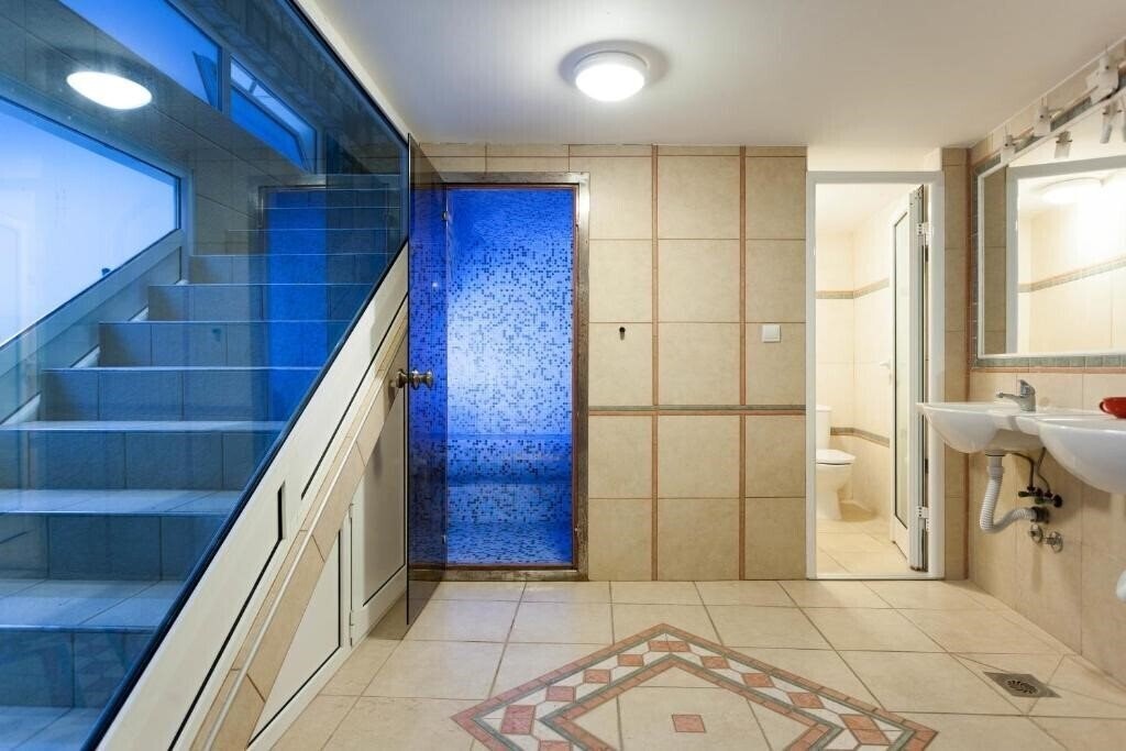 Фотография SPA Resort Becici 4*