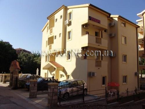 Apartments Evropa Lux 3* суреті