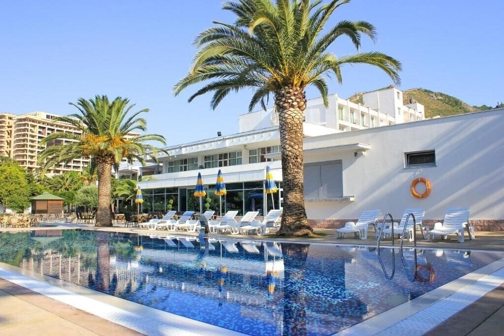 Фото Hotel Montenegro 4*