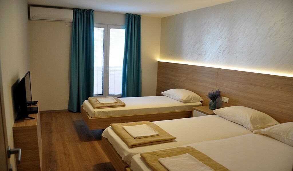 Bracanovic 3* фотосуреті