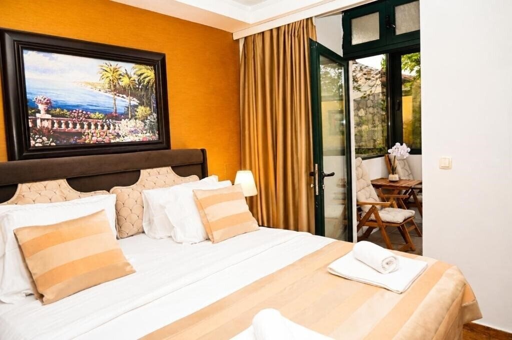 Фото Kristina Hotel 5*