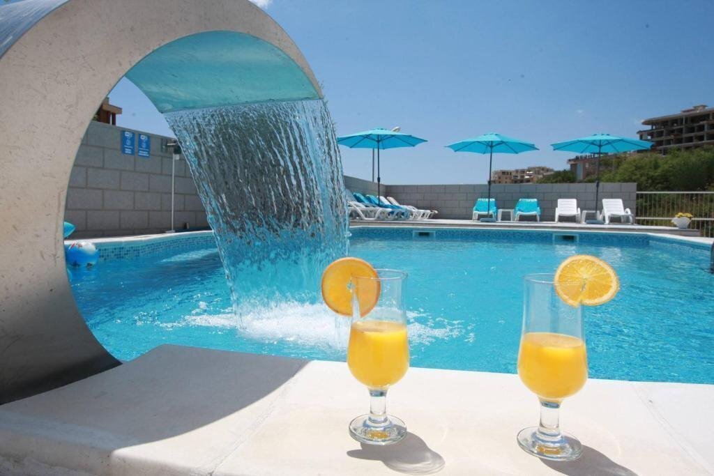 Andjelina Villa 4* суреті