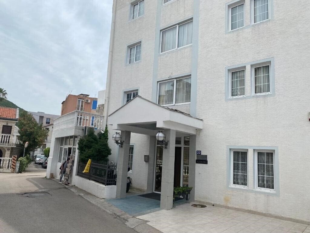 Изображение Azzuro 4*