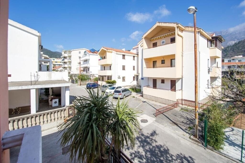 Angela Apartments 3* суреті