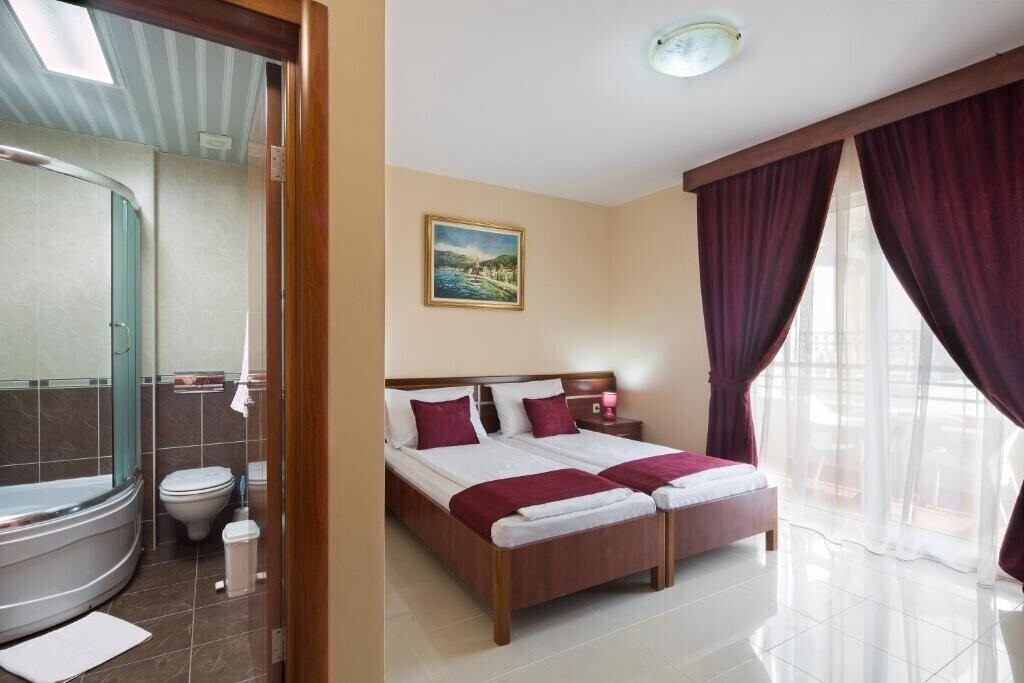 Apartments Salus 3* фотосуреті