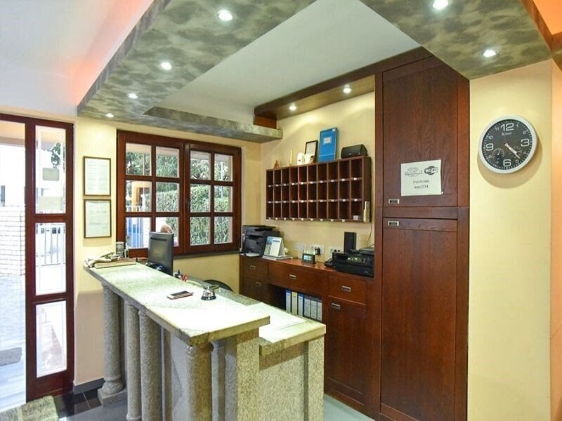 Apartments Tomy 3* суреті