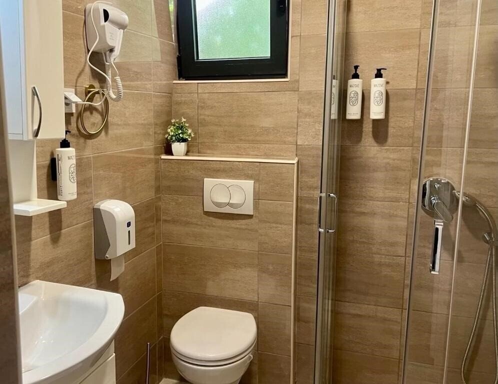 Картинка Kangaroo 3*