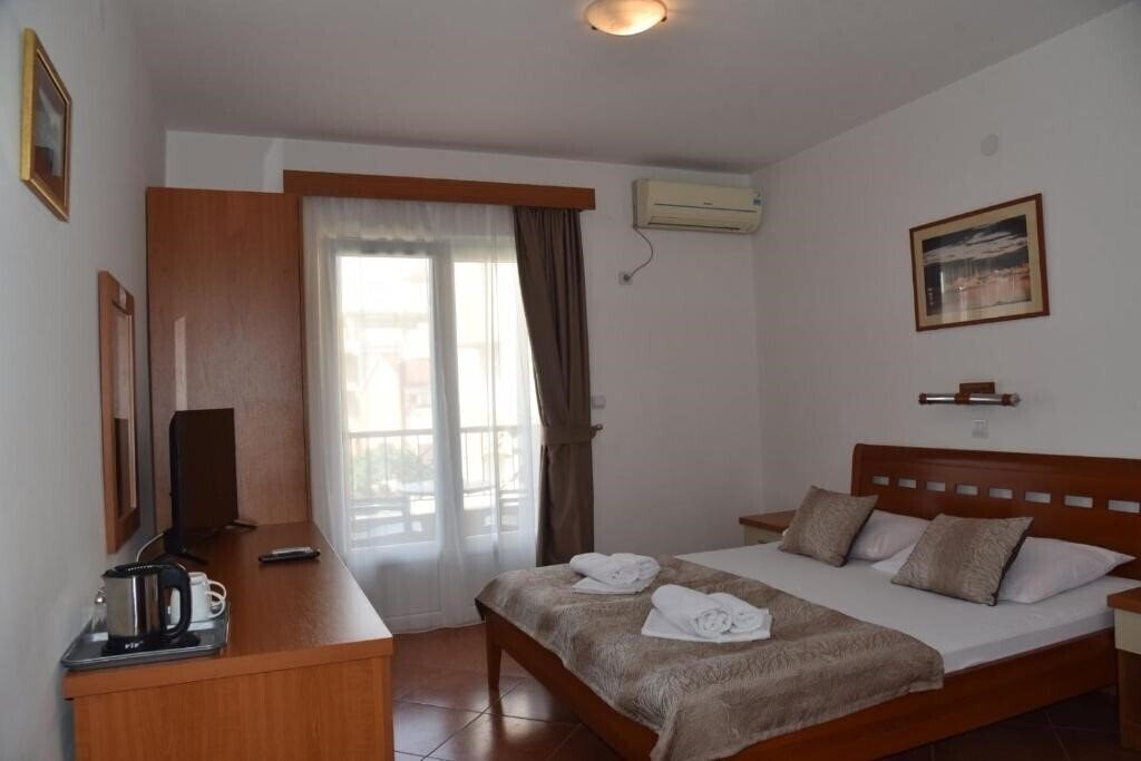 Apartments Zec 3 4* суреті