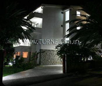 Отель Лазович вилла