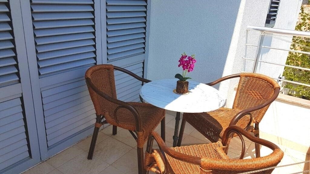 Отель Ivanovic Apartments 3*