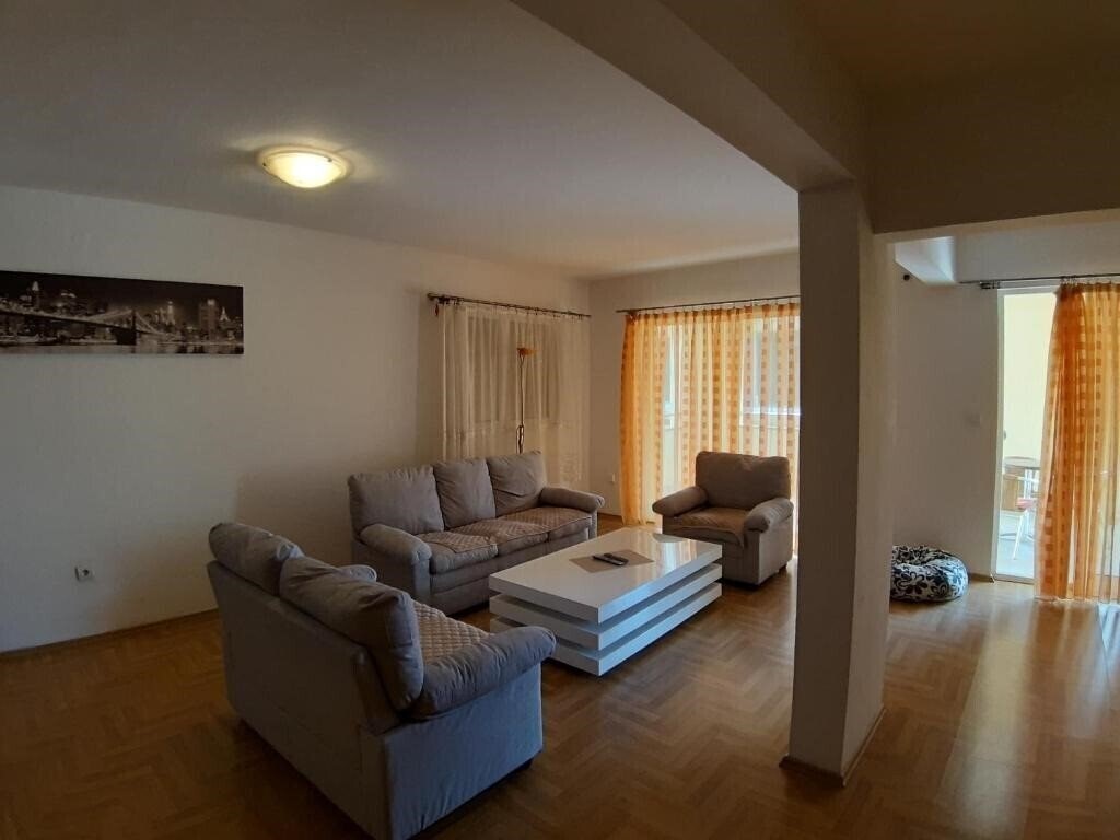 Jovan Apartments (ex. Zb Ellite) 3* суреті