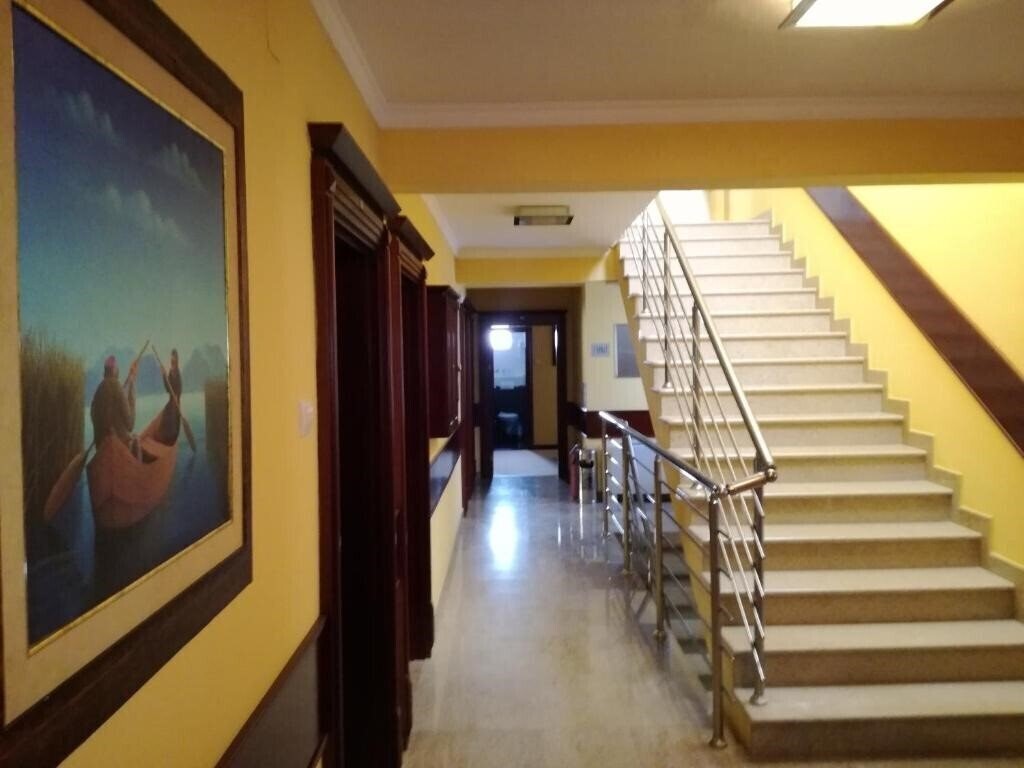 Отель Hotel M-Mimoza 3*