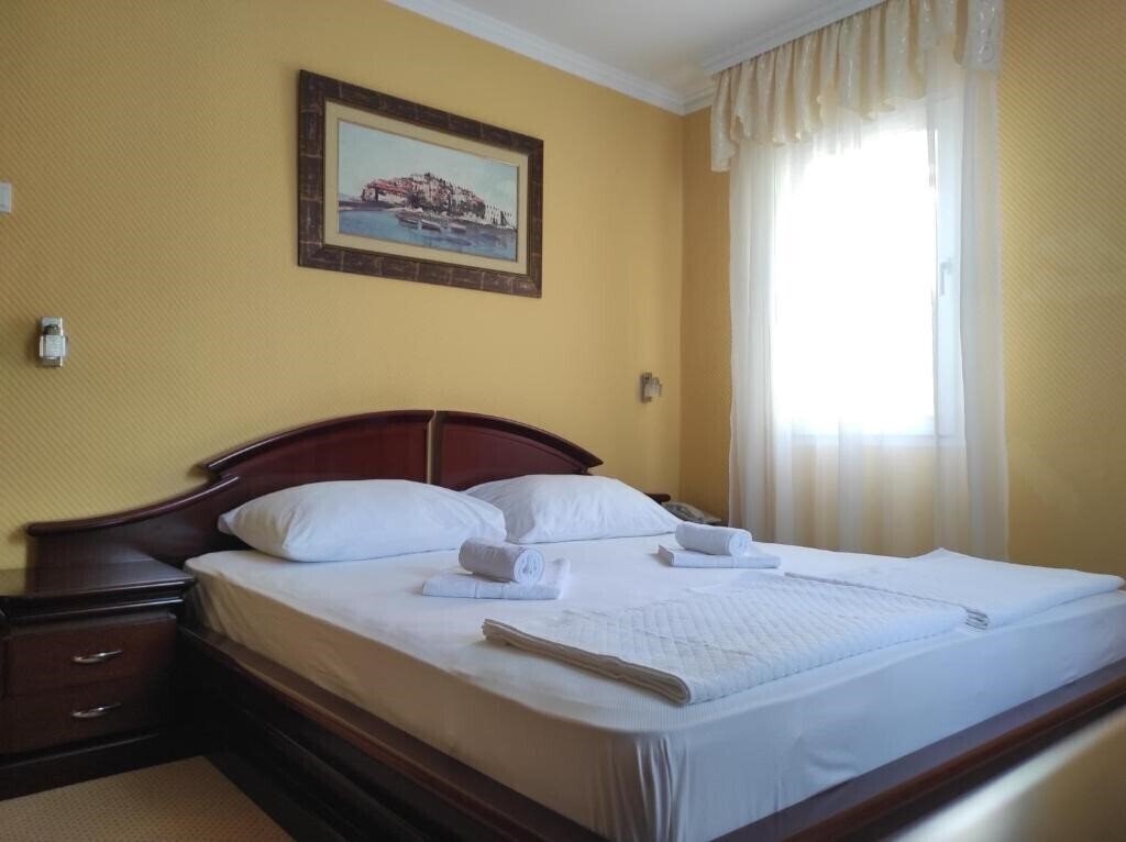 Фото Hotel M-Mimoza 3*