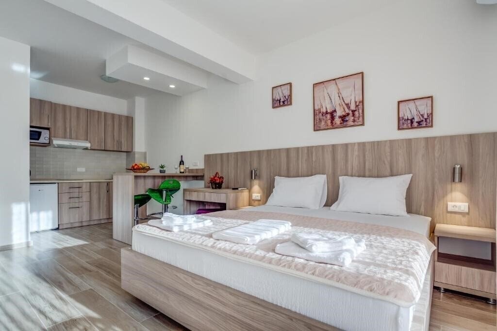 Отель Adriatic Lux App 4*