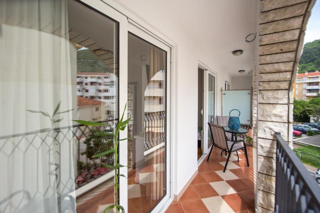 Dieden Apartments 3* суреті