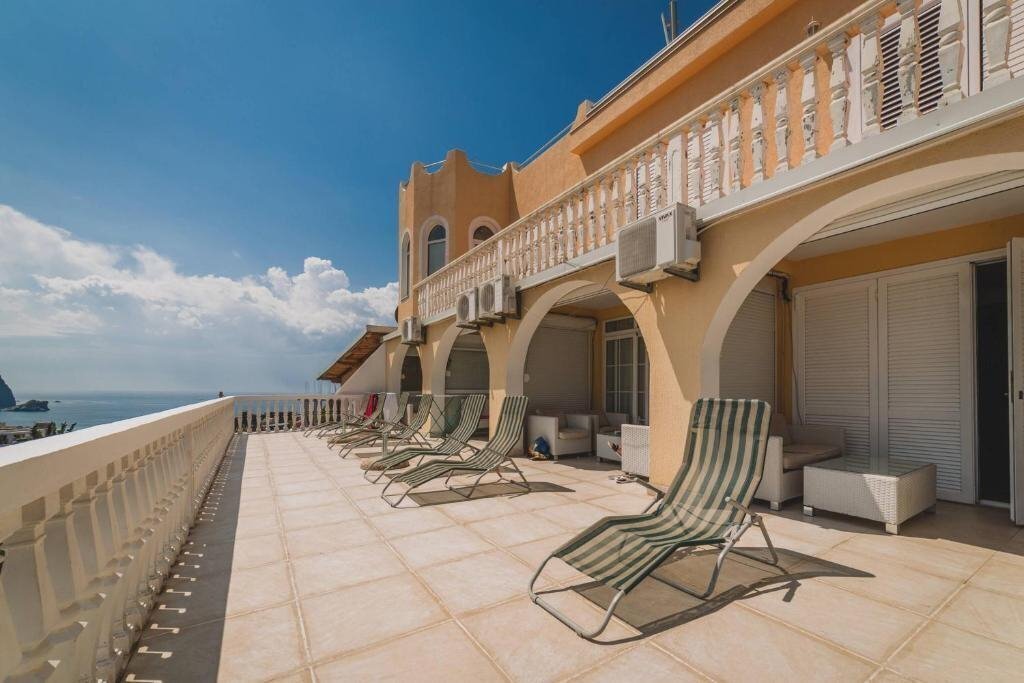 Фотография Ana Apartment (ex. Ana Apartment) 3*