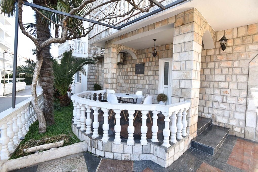 Фото APARTMENTS KALA BIANCA (ex. Ivanka ) 3*