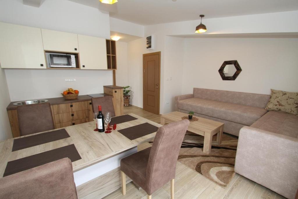 Фото BARON BUDVA 4*