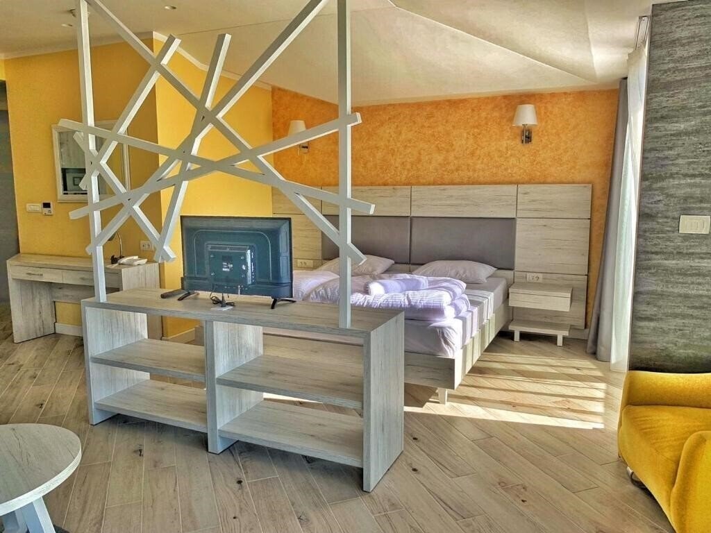 Фото Hotel Pierina 4*