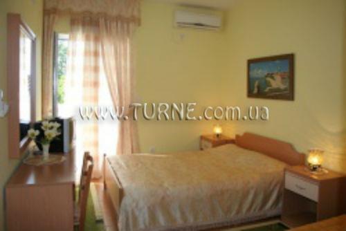 Bujkovic-Tamara 4* суреті