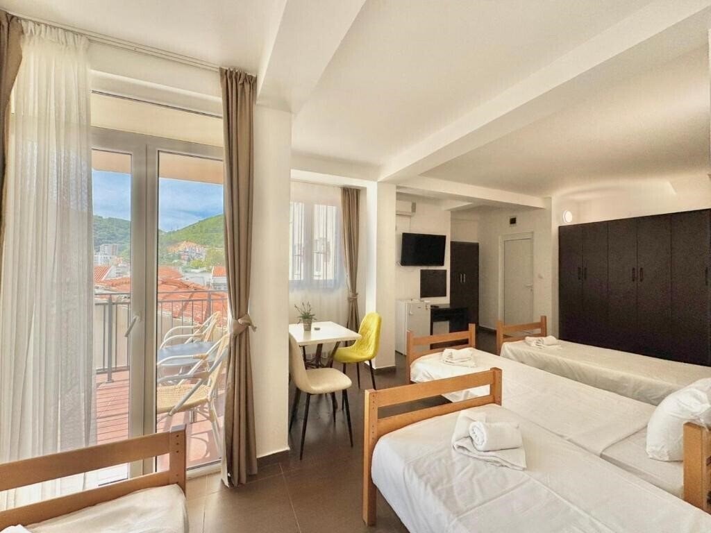 Фото Hotel Lobo 3*