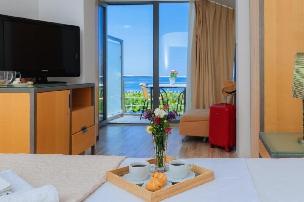 Фото Savojo Small Hotel 2*