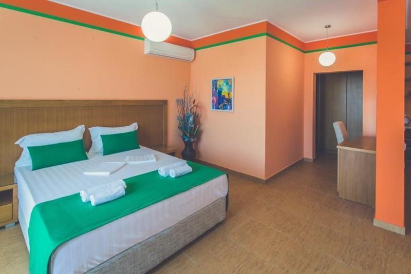 Villa Deus 3* фотосуреті