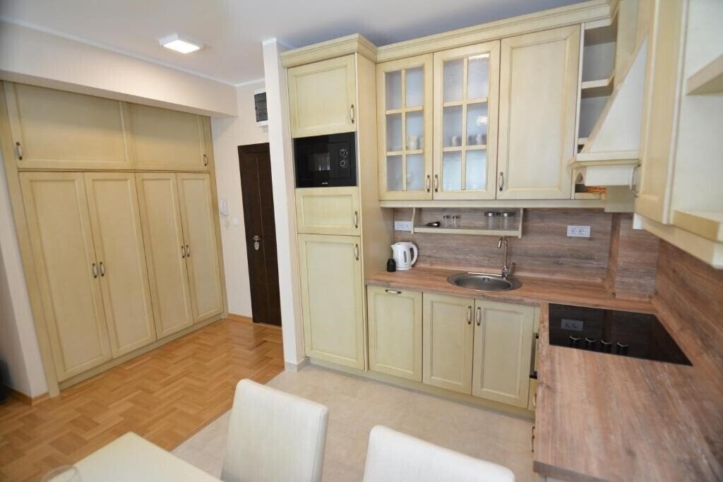 Картинка Apartments Dobrotski Dvori 3*