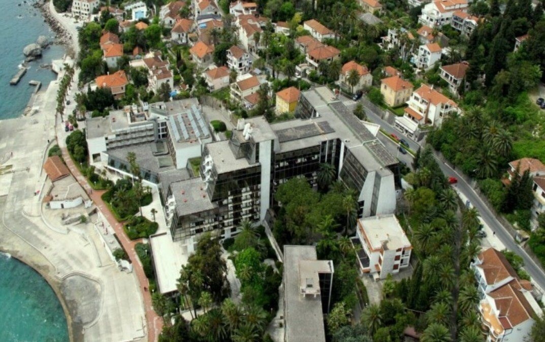 Фото Plaza Cat. A 3*