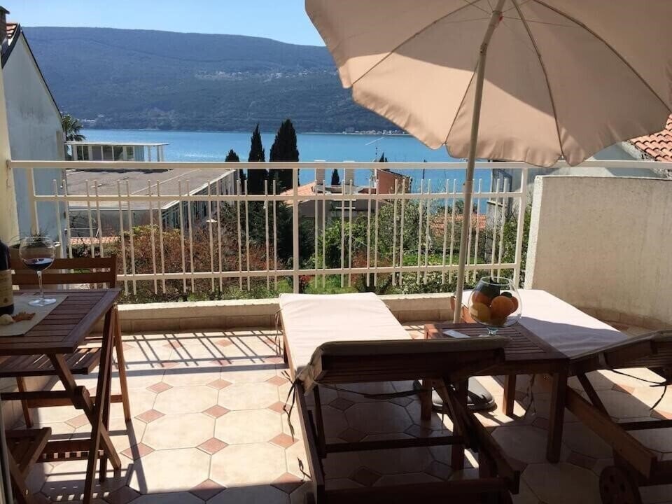 Отель Villa Poznanovic 4*