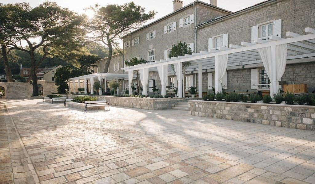 Фото LAZURE HISTORICAL BUILDING 5*