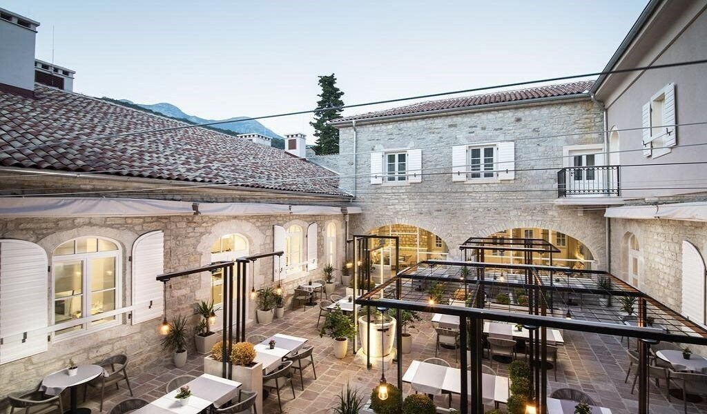 Картинка LAZURE HISTORICAL BUILDING 5*